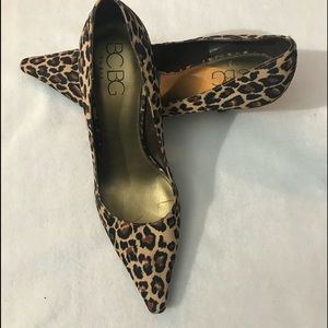BCBG leopard print pointy toe pumps